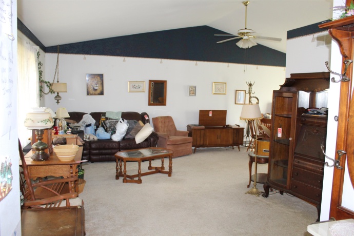 5927 Linden, ROCKFORD, Illinois 61109, 4 Bedrooms Bedrooms, ,2 BathroomsBathrooms,House,For Sale,Linden,202506936