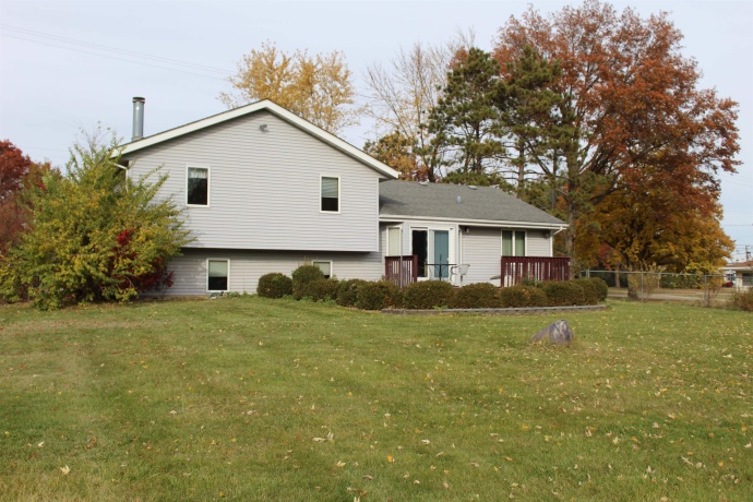 5927 Linden, ROCKFORD, Illinois 61109, 4 Bedrooms Bedrooms, ,2 BathroomsBathrooms,House,For Sale,Linden,202506936