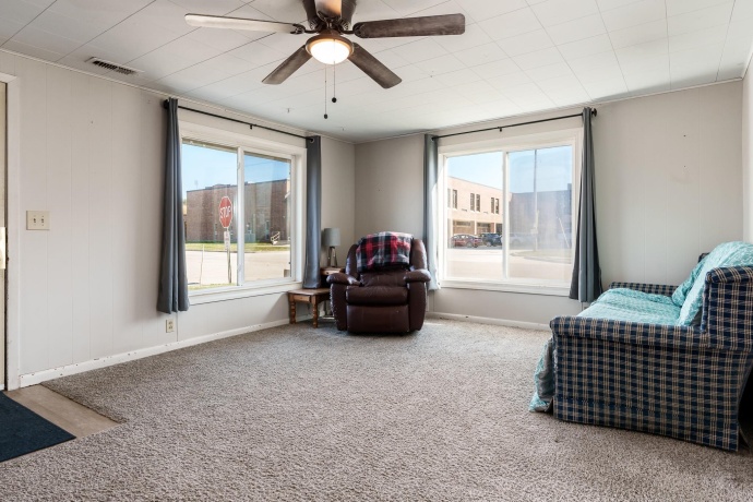 428 Chapel, ROCKTON, Illinois 61072, 2 Bedrooms Bedrooms, ,1 BathroomBathrooms,House,For Sale,Chapel,202506939