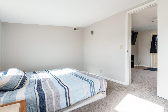 428 Chapel, ROCKTON, Illinois 61072, 2 Bedrooms Bedrooms, ,1 BathroomBathrooms,House,For Sale,Chapel,202506939