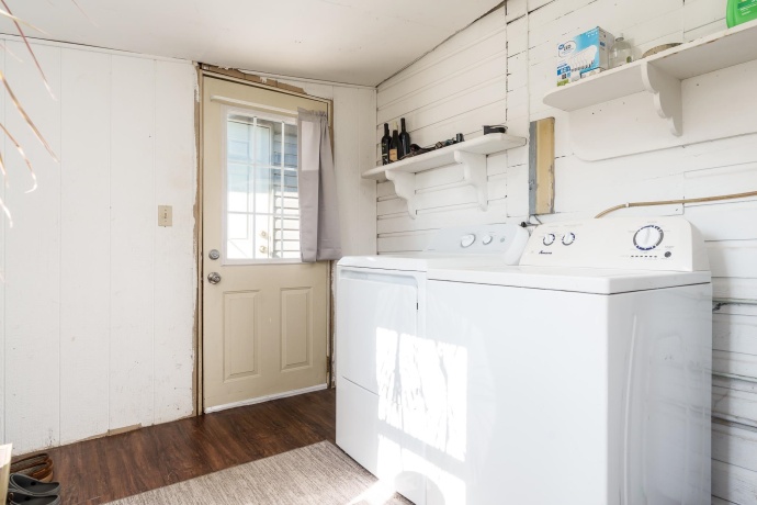 428 Chapel, ROCKTON, Illinois 61072, 2 Bedrooms Bedrooms, ,1 BathroomBathrooms,House,For Sale,Chapel,202506939