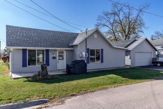 428 Chapel, ROCKTON, Illinois 61072, 2 Bedrooms Bedrooms, ,1 BathroomBathrooms,House,For Sale,Chapel,202506939