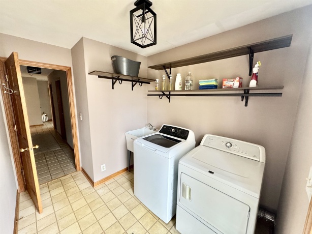 3558 Burlwood, ROCKFORD, Illinois 61114, 5 Bedrooms Bedrooms, ,3 BathroomsBathrooms,House,For Sale,Burlwood,202506946