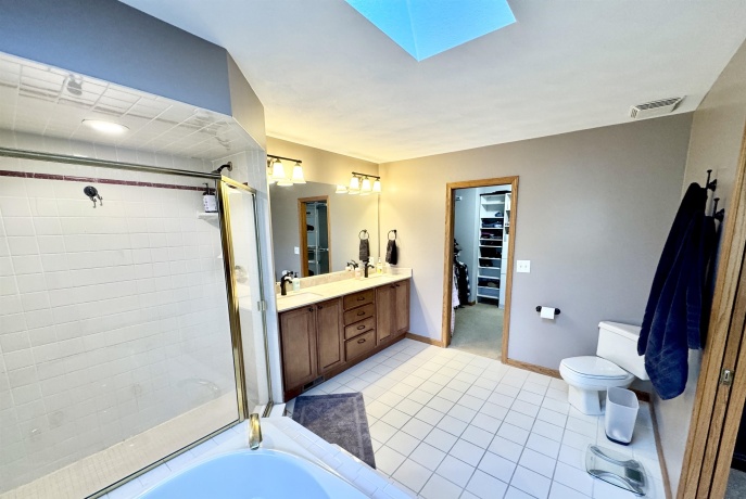 3558 Burlwood, ROCKFORD, Illinois 61114, 5 Bedrooms Bedrooms, ,3 BathroomsBathrooms,House,For Sale,Burlwood,202506946