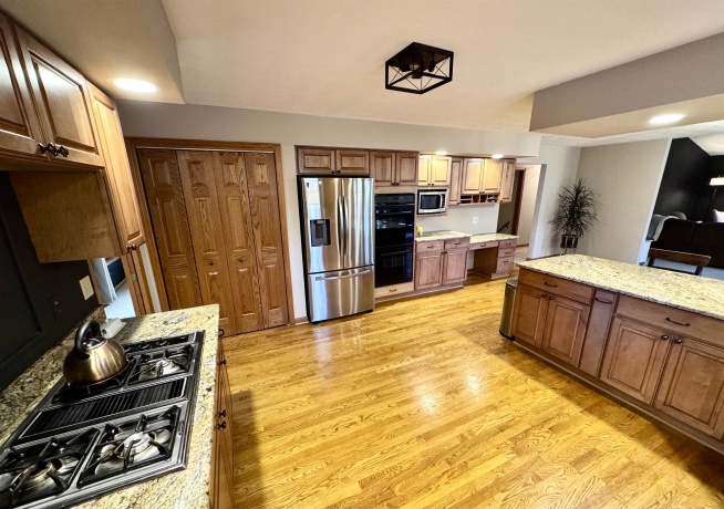 3558 Burlwood, ROCKFORD, Illinois 61114, 5 Bedrooms Bedrooms, ,3 BathroomsBathrooms,House,For Sale,Burlwood,202506946