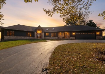 97 Highcrest, SHANNON, Illinois 61078, 2 Bedrooms Bedrooms, ,2 BathroomsBathrooms,House,For Sale,Highcrest,202506948