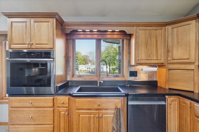 97 Highcrest, SHANNON, Illinois 61078, 2 Bedrooms Bedrooms, ,2 BathroomsBathrooms,House,For Sale,Highcrest,202506948