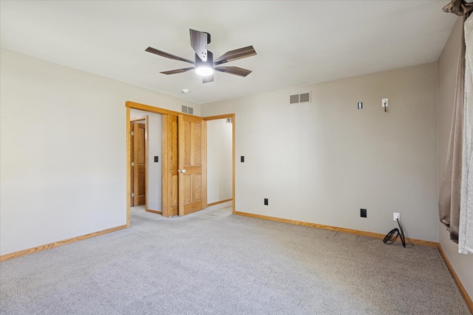 97 Highcrest, SHANNON, Illinois 61078, 2 Bedrooms Bedrooms, ,2 BathroomsBathrooms,House,For Sale,Highcrest,202506948