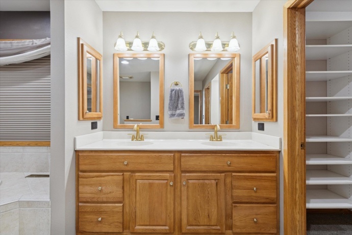 97 Highcrest, SHANNON, Illinois 61078, 2 Bedrooms Bedrooms, ,2 BathroomsBathrooms,House,For Sale,Highcrest,202506948