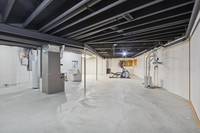 97 Highcrest, SHANNON, Illinois 61078, 2 Bedrooms Bedrooms, ,2 BathroomsBathrooms,House,For Sale,Highcrest,202506948