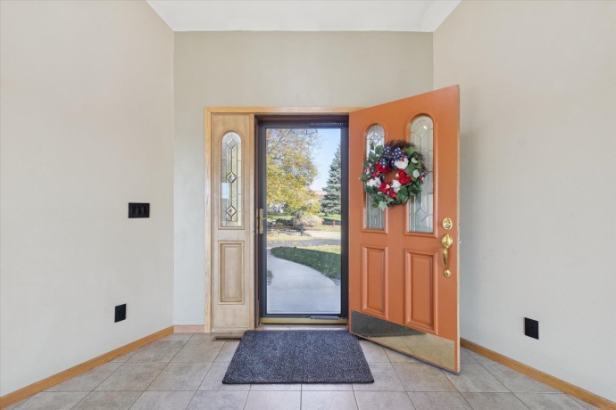 97 Highcrest, SHANNON, Illinois 61078, 2 Bedrooms Bedrooms, ,2 BathroomsBathrooms,House,For Sale,Highcrest,202506948