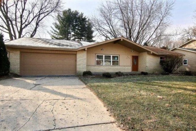 5191 WELSH, ROCKFORD, Illinois 61107, 3 Bedrooms Bedrooms, ,3 BathroomsBathrooms,House,For Sale,WELSH,202506949