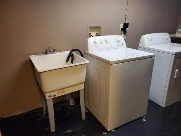 414 Hilton, ROCKFORD, Illinois 61107, 3 Bedrooms Bedrooms, ,2 BathroomsBathrooms,House,For Sale,Hilton,202506385