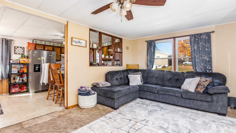 620 Clinton, GALENA, Illinois 61036, 3 Bedrooms Bedrooms, ,1 BathroomBathrooms,House,For Sale,Clinton,202506960