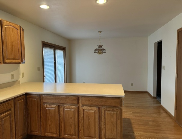 401 Shumway, LENA, Illinois 61048, 2 Bedrooms Bedrooms, ,2 BathroomsBathrooms,House,For Sale,Shumway,202506966