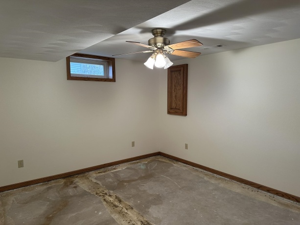 401 Shumway, LENA, Illinois 61048, 2 Bedrooms Bedrooms, ,2 BathroomsBathrooms,House,For Sale,Shumway,202506966