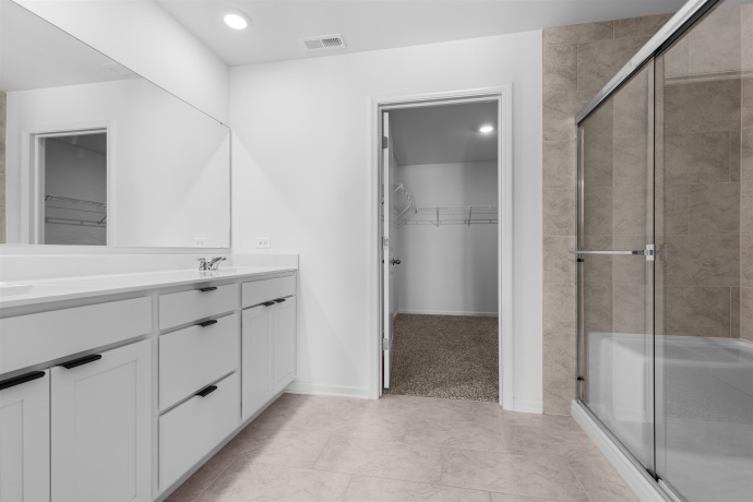 9981 Humboldt, HUNTLEY, Illinois 60142, 4 Bedrooms Bedrooms, ,2 BathroomsBathrooms,House,For Sale,Humboldt,202506969