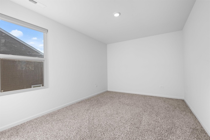 9981 Humboldt, HUNTLEY, Illinois 60142, 4 Bedrooms Bedrooms, ,2 BathroomsBathrooms,House,For Sale,Humboldt,202506969