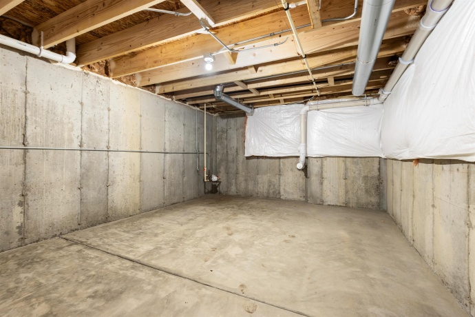 9981 Humboldt, HUNTLEY, Illinois 60142, 4 Bedrooms Bedrooms, ,2 BathroomsBathrooms,House,For Sale,Humboldt,202506969