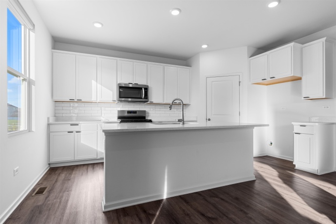 9981 Humboldt, HUNTLEY, Illinois 60142, 4 Bedrooms Bedrooms, ,2 BathroomsBathrooms,House,For Sale,Humboldt,202506969