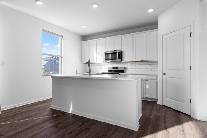 9981 Humboldt, HUNTLEY, Illinois 60142, 4 Bedrooms Bedrooms, ,2 BathroomsBathrooms,House,For Sale,Humboldt,202506969