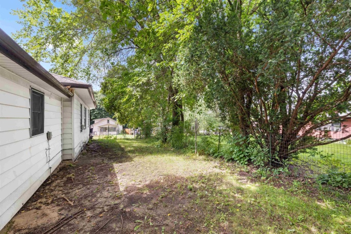 617 Central, ROCKFORD, Illinois 61101, 4 Bedrooms Bedrooms, ,1 BathroomBathrooms,House,For Sale,Central,202504846