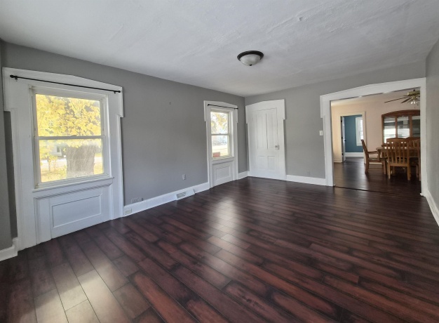 301 Main, DURAND, Illinois 61024, 4 Bedrooms Bedrooms, ,2 BathroomsBathrooms,House,For Sale,Main,202506981