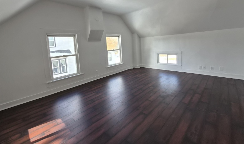 301 Main, DURAND, Illinois 61024, 4 Bedrooms Bedrooms, ,2 BathroomsBathrooms,House,For Sale,Main,202506981