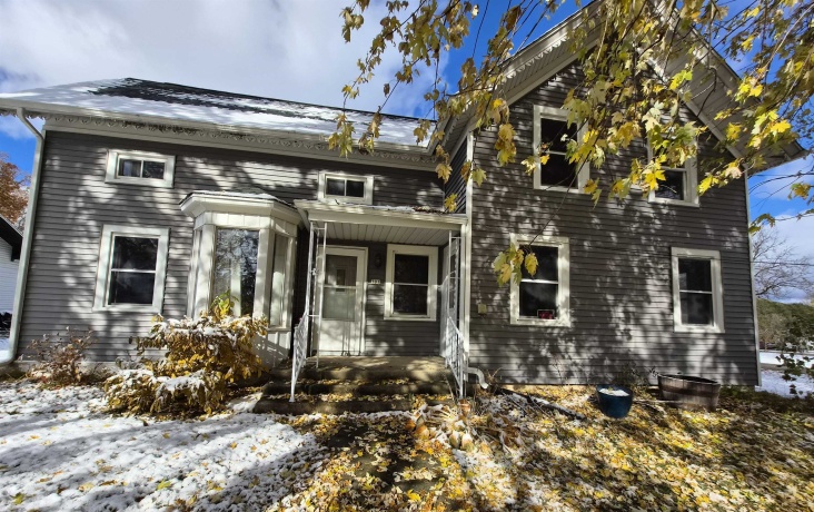 301 Main, DURAND, Illinois 61024, 4 Bedrooms Bedrooms, ,2 BathroomsBathrooms,House,For Sale,Main,202506981