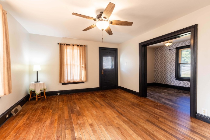 341 Gear, GALENA, Illinois 61036, 3 Bedrooms Bedrooms, ,2 BathroomsBathrooms,House,For Sale,Gear,202506986