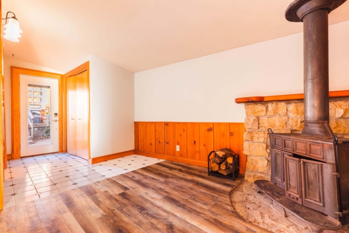 341 Gear, GALENA, Illinois 61036, 3 Bedrooms Bedrooms, ,2 BathroomsBathrooms,House,For Sale,Gear,202506986