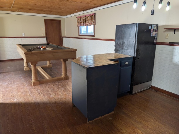 2042 Kenneth, FREEPORT, Illinois 61032, 5 Bedrooms Bedrooms, ,2 BathroomsBathrooms,House,For Sale,Kenneth,202506988