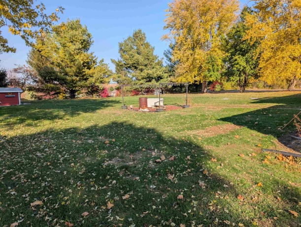 2042 Kenneth, FREEPORT, Illinois 61032, 5 Bedrooms Bedrooms, ,2 BathroomsBathrooms,House,For Sale,Kenneth,202506988