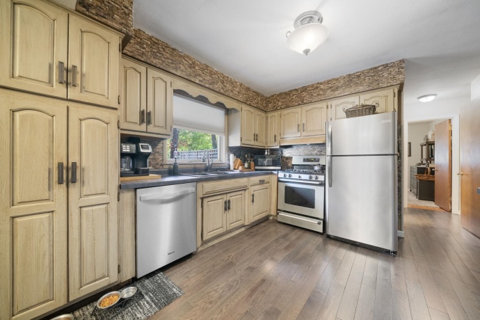 6342 Columbine, ROCKFORD, Illinois 61108, 3 Bedrooms Bedrooms, ,2 BathroomsBathrooms,House,For Sale,Columbine,202506991