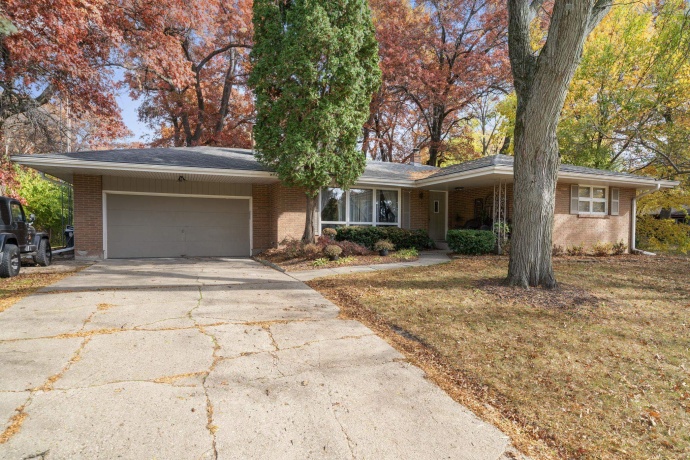 6342 Columbine, ROCKFORD, Illinois 61108, 3 Bedrooms Bedrooms, ,2 BathroomsBathrooms,House,For Sale,Columbine,202506991