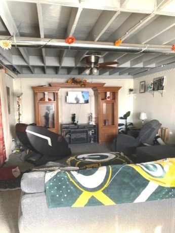 826 Park Blvd., FREEPORT, Illinois 61032, 4 Bedrooms Bedrooms, ,1 BathroomBathrooms,House,For Sale,Park Blvd.,202506993