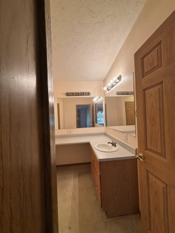 5647 BUTTERCUP, MACHESNEY PARK, Illinois 61115, 3 Bedrooms Bedrooms, ,2 BathroomsBathrooms,House,For Sale,BUTTERCUP,202506995