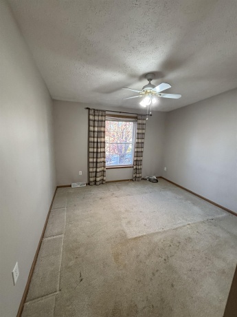 5647 BUTTERCUP, MACHESNEY PARK, Illinois 61115, 3 Bedrooms Bedrooms, ,2 BathroomsBathrooms,House,For Sale,BUTTERCUP,202506995