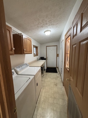 5647 BUTTERCUP, MACHESNEY PARK, Illinois 61115, 3 Bedrooms Bedrooms, ,2 BathroomsBathrooms,House,For Sale,BUTTERCUP,202506995