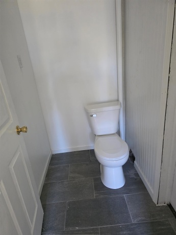 632 iroquois, FREEPORT, Illinois 61032, 3 Bedrooms Bedrooms, ,1 BathroomBathrooms,House,For Sale,iroquois,202506999