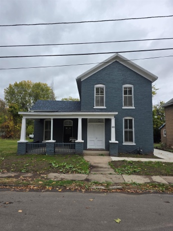 632 iroquois, FREEPORT, Illinois 61032, 3 Bedrooms Bedrooms, ,1 BathroomBathrooms,House,For Sale,iroquois,202506999