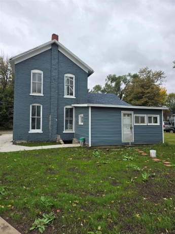 632 iroquois, FREEPORT, Illinois 61032, 3 Bedrooms Bedrooms, ,1 BathroomBathrooms,House,For Sale,iroquois,202506999