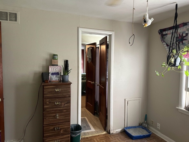 627 Homer, FREEPORT, Illinois 61032, 2 Bedrooms Bedrooms, ,1 BathroomBathrooms,House,For Sale,Homer,202507000