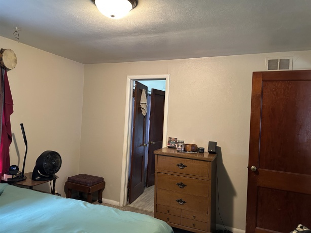 627 Homer, FREEPORT, Illinois 61032, 2 Bedrooms Bedrooms, ,1 BathroomBathrooms,House,For Sale,Homer,202507000