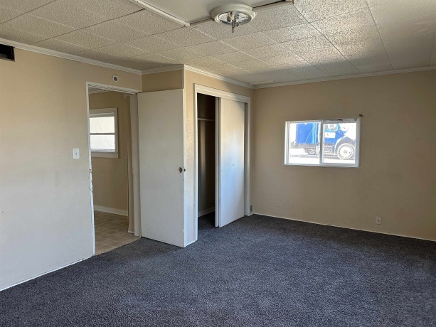 43-45 Iroquois, FREEPORT, Illinois 61032, ,2 Units,For Sale,Iroquois,202506996