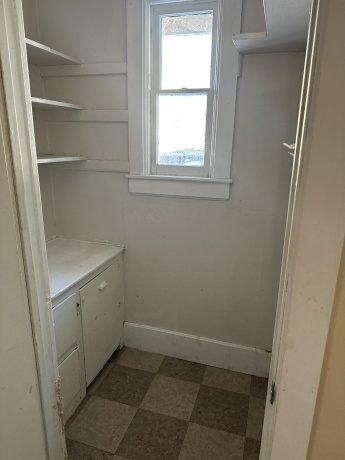 1109 Carroll, FREEPORT, Illinois 61032, ,2 Units,For Sale,Carroll,202506998