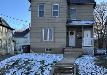 1109 Carroll, FREEPORT, Illinois 61032, ,2 Units,For Sale,Carroll,202506998