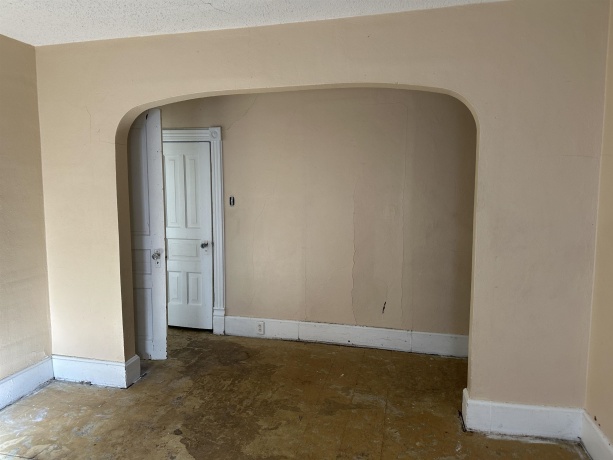 1109 Carroll, FREEPORT, Illinois 61032, ,2 Units,For Sale,Carroll,202506998