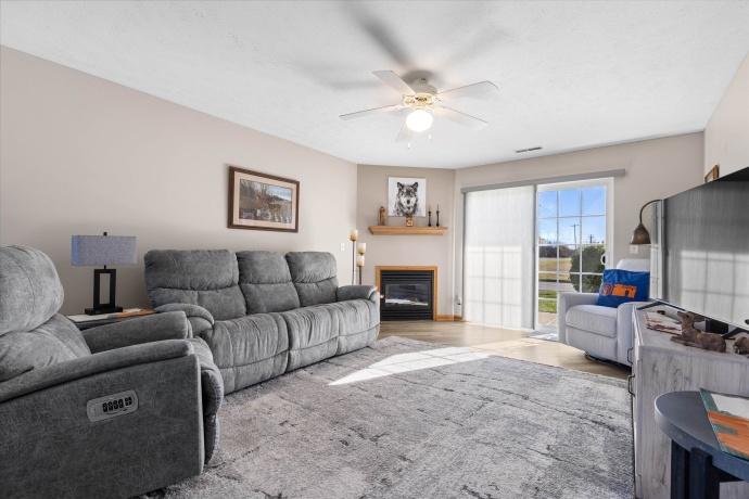 15623 SIENNA, SOUTH BELOIT, Illinois 61080, 2 Bedrooms Bedrooms, ,2 BathroomsBathrooms,Condominium,For Sale,SIENNA,202507002