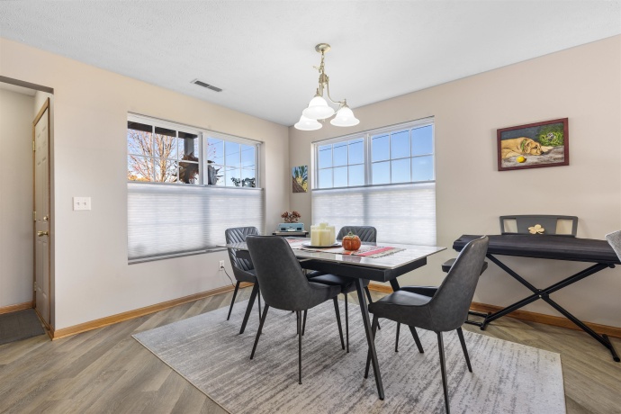 15623 SIENNA, SOUTH BELOIT, Illinois 61080, 2 Bedrooms Bedrooms, ,2 BathroomsBathrooms,Condominium,For Sale,SIENNA,202507002